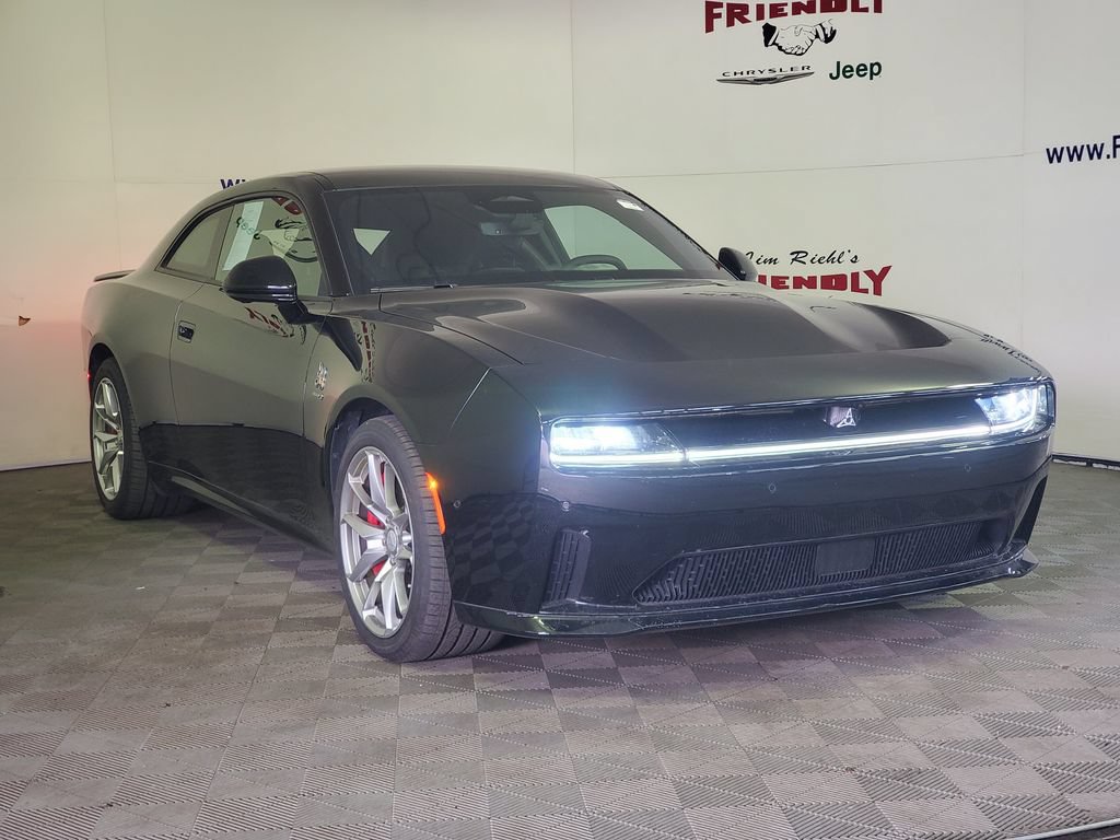 Used 2024 Dodge Charger Daytona Scat Pack w/ Plus Group AWD/4WD video 2