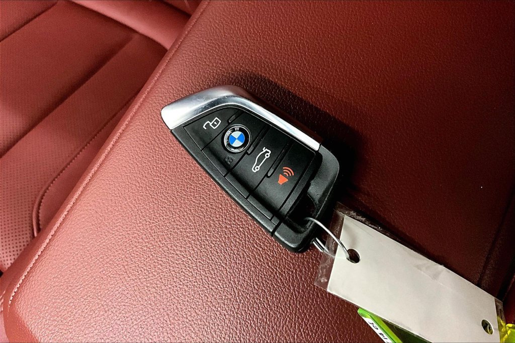 Used 2024 BMW i4 eDrive35 w/ Premium Package RWD image 32