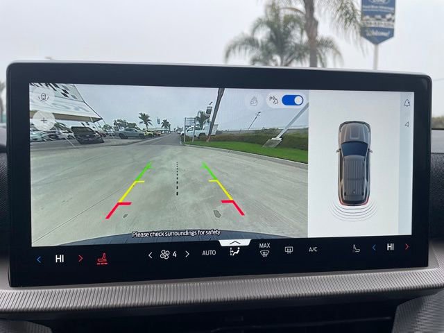 New 2026 Ford Explorer Active image 13