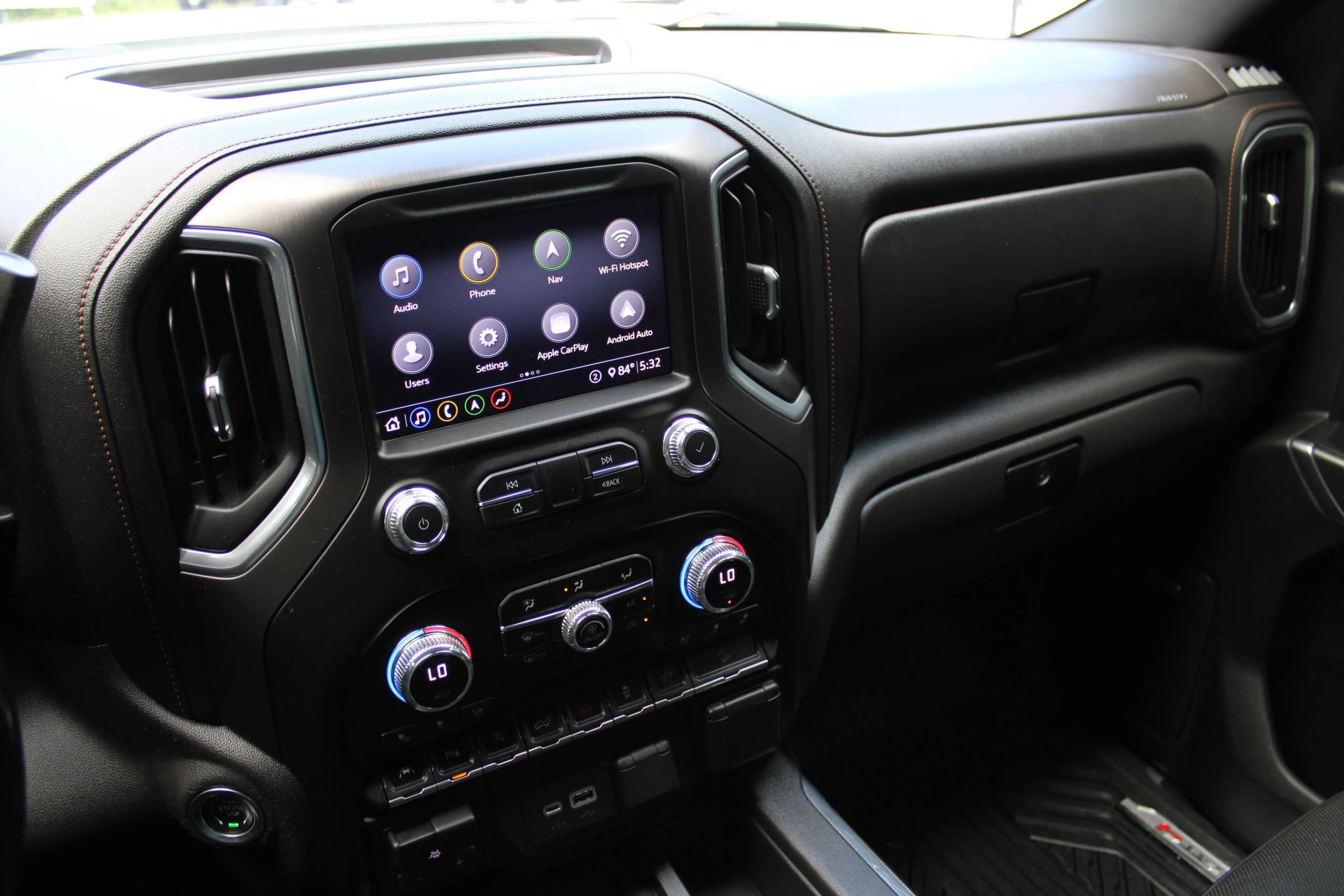 Used 2020 GMC Sierra 1500 AT4 w/ AT4 Premium Package AWD/4WD image 13