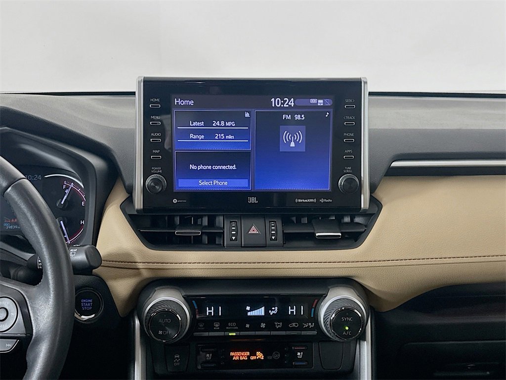 Used 2022 Toyota RAV4 Limited image 17