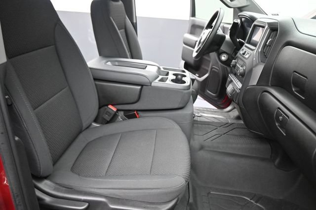 Used 2020 Chevrolet Silverado 1500 Custom w/ Custom Value Package AWD/4WD image 15