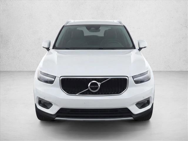 Used 2019 Volvo XC40 T5 Momentum AWD/4WD image 2