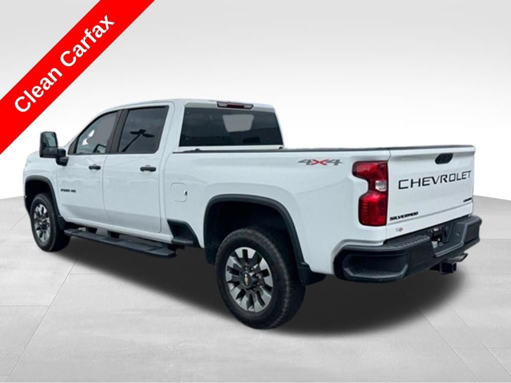 Used 2022 Chevrolet Silverado 2500 Custom w/ Custom Convenience Package AWD/4WD image 5