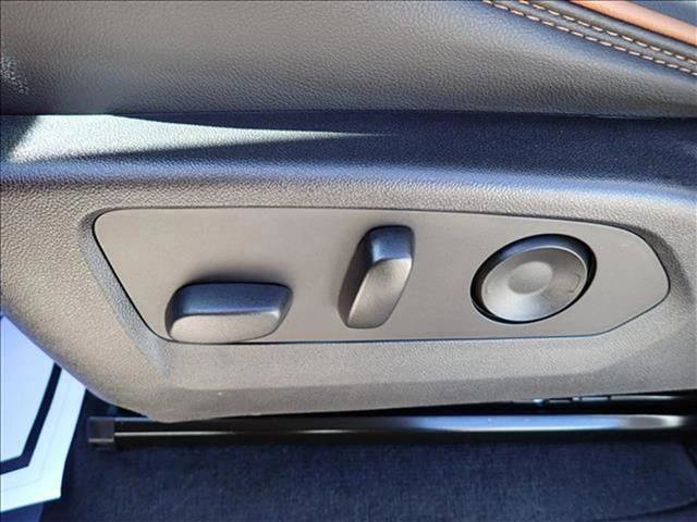 Used 2023 GMC Canyon AT4 w/ LPO, Sports Bar Package image 13