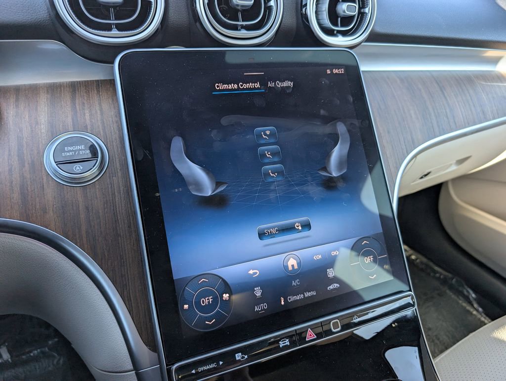 Used 2025 Mercedes-Benz C 300 4MATIC Sedan image 18