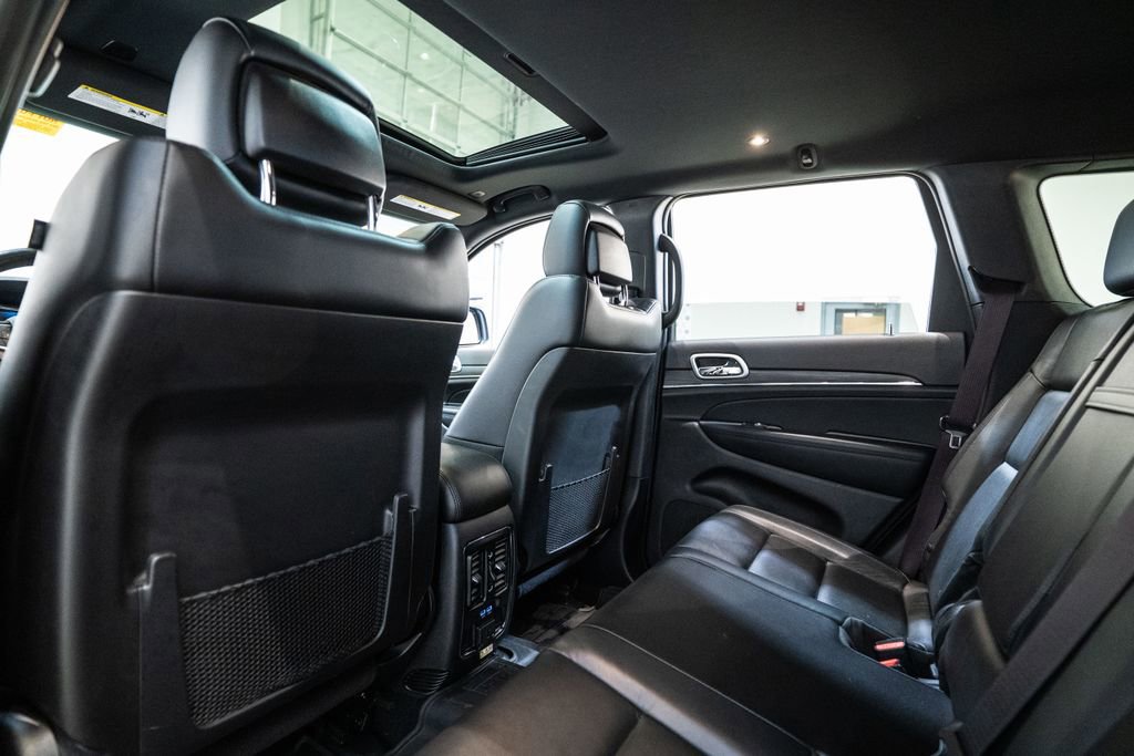 Used 2021 Jeep Grand Cherokee Limited image 14