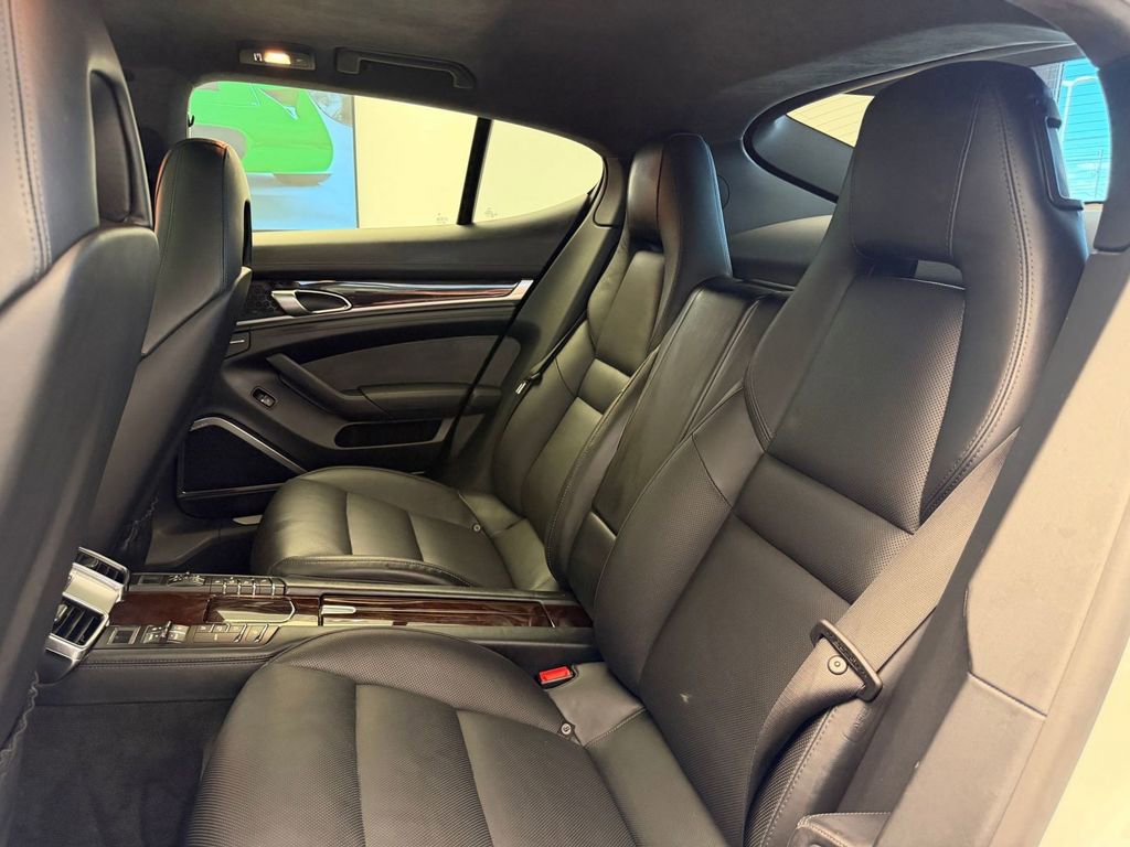Used 2014 Porsche Panamera AWD/4WD image 16