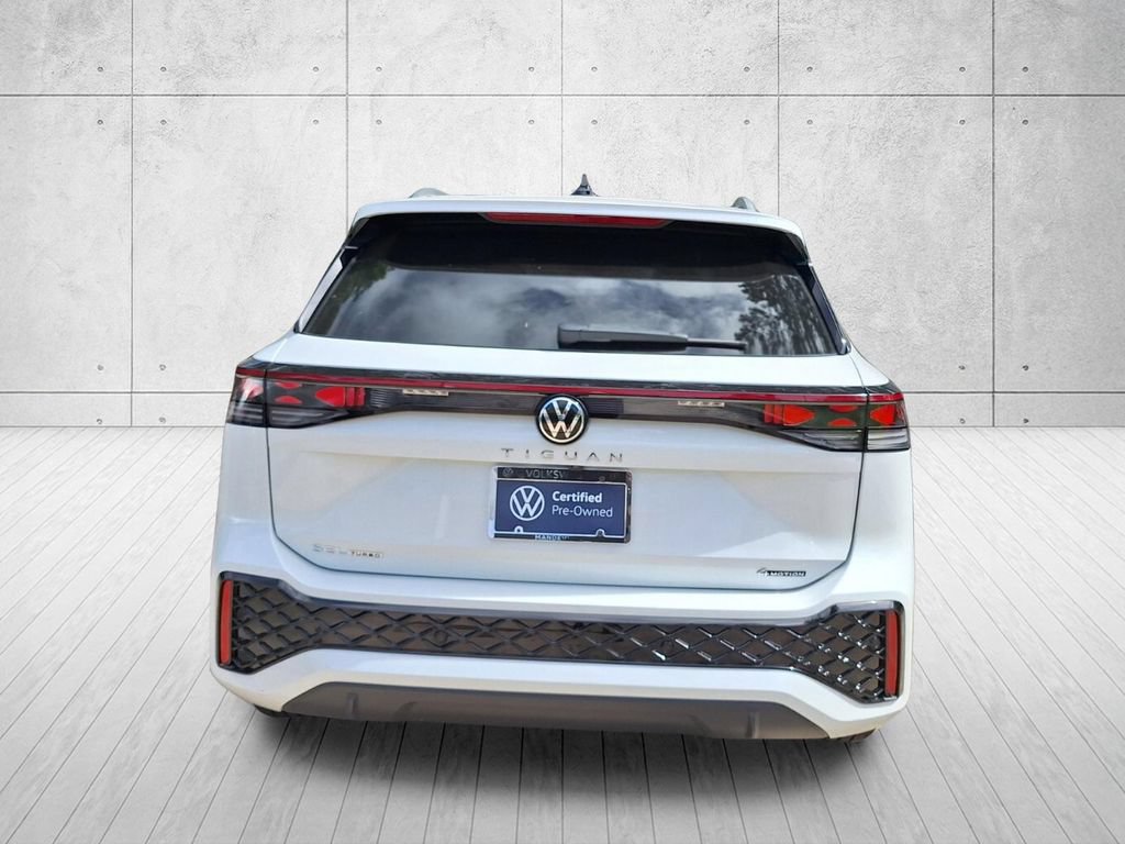 New 2026 Volkswagen Tiguan SEL R-Line AWD/4WD image 6