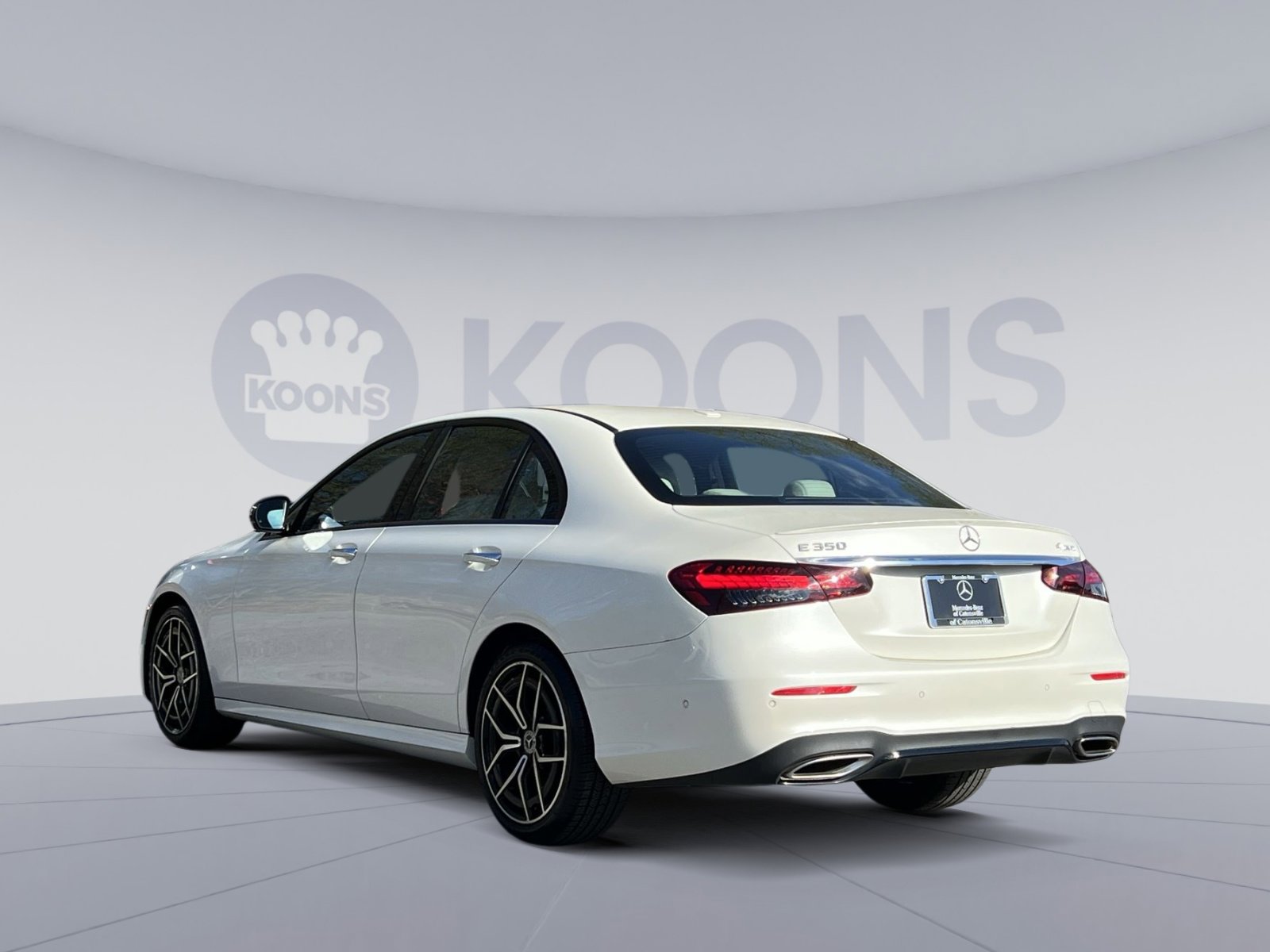Certified 2021 Mercedes-Benz E 350 4MATIC Sedan w/ Premium Package image 4