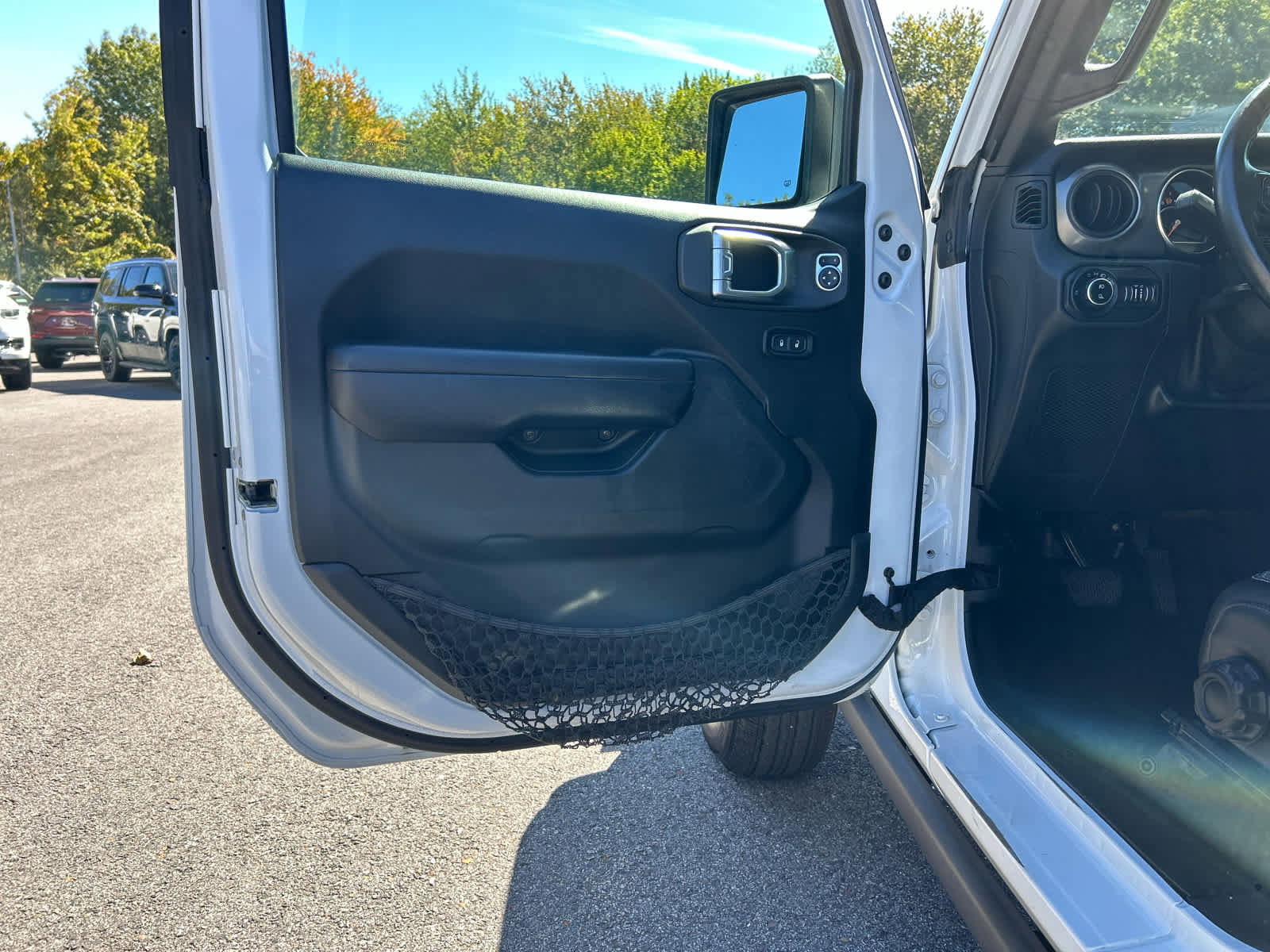 Used 2021 Jeep Gladiator Sport image 23