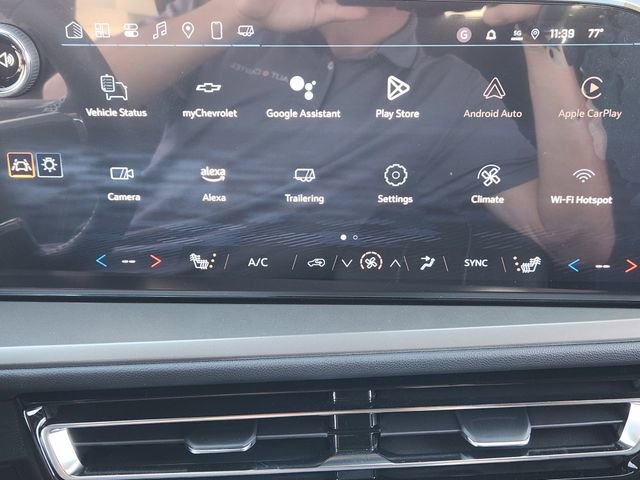 New 2025 Chevrolet Traverse LT w/ Driver Confidence Package image 14