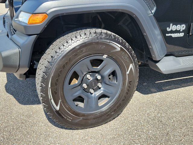 Used 2019 Jeep Wrangler Sport AWD/4WD image 8