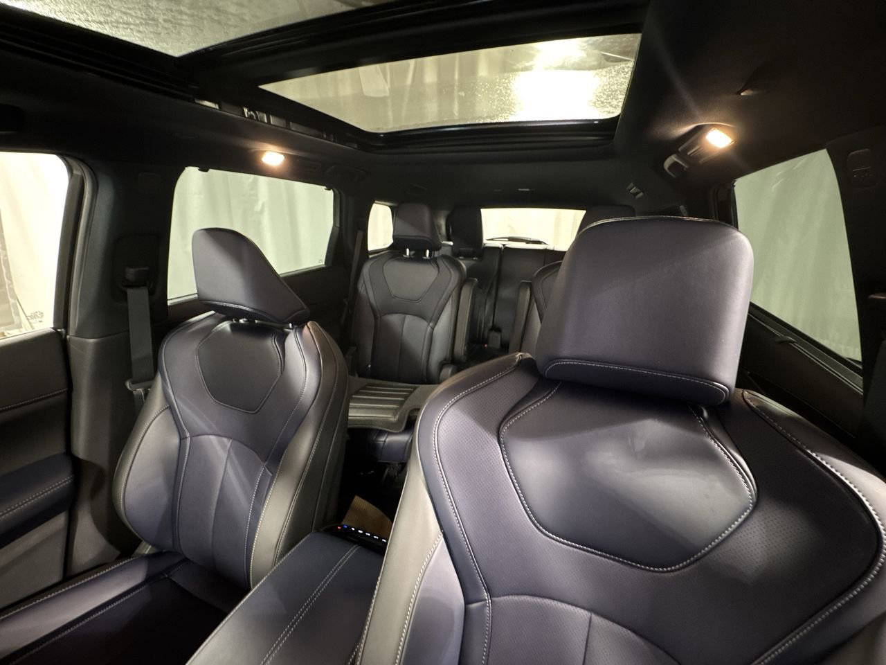 Used 2026 INFINITI QX60 Sport w/ Dark Cargo Package AWD/4WD image 30