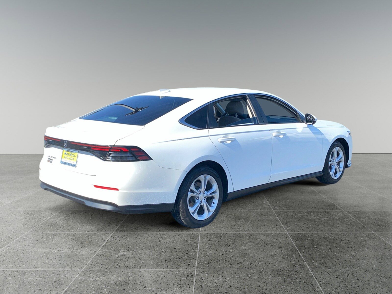 Used 2023 Honda Accord LX image 5