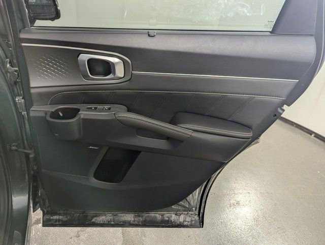 Used 2023 Kia Sorento SX AWD/4WD image 18