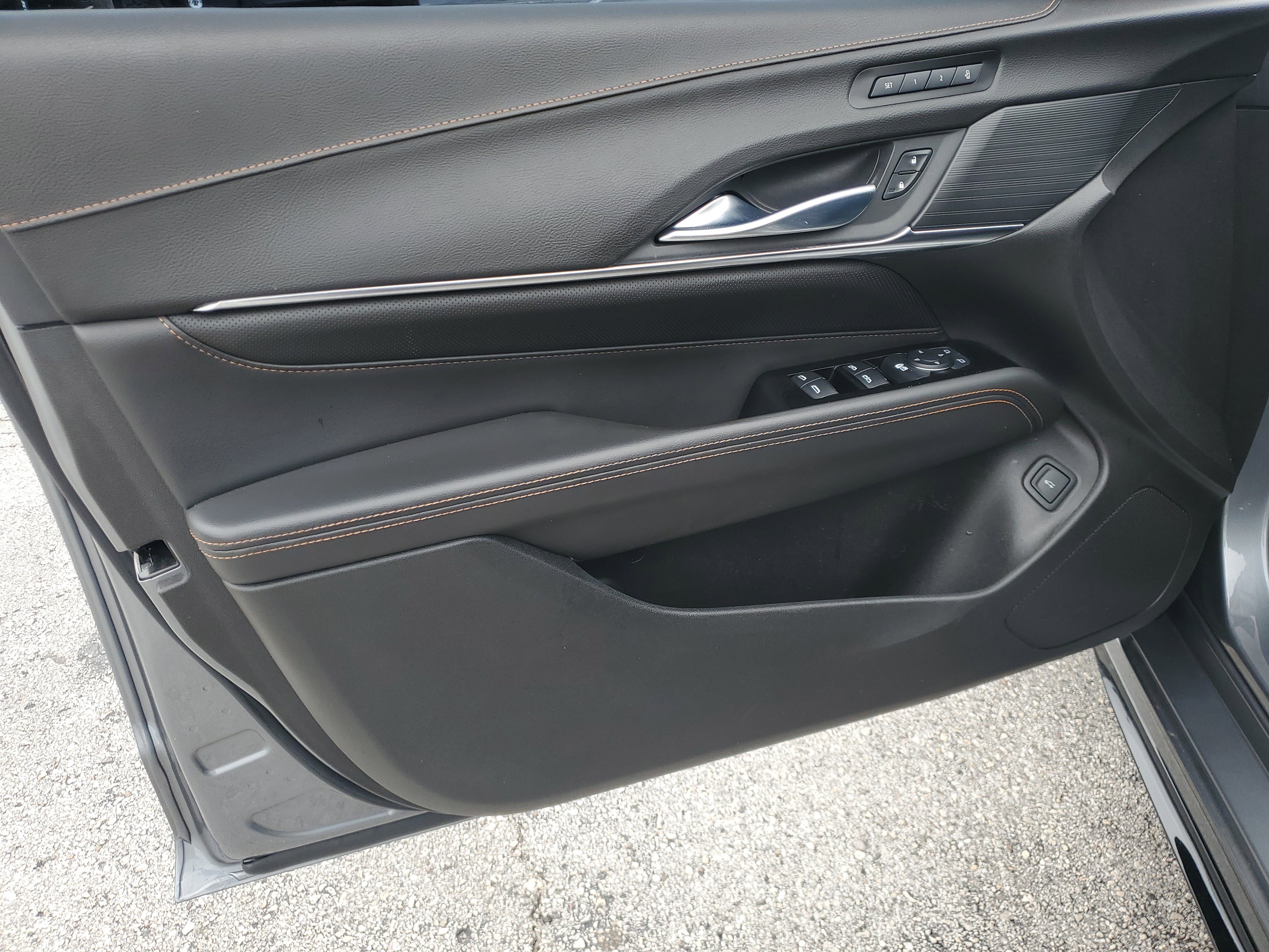 Used 2022 Cadillac CT4 Sport image 9