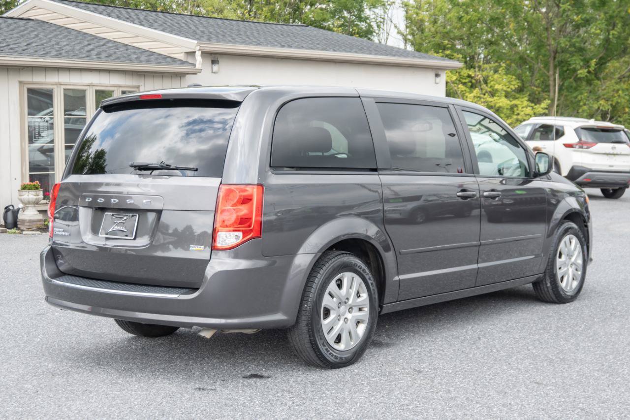 Used 2017 Dodge Grand Caravan SE w/ Power Window Group FWD image 10