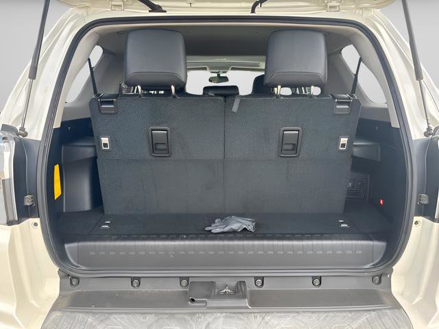 Used 2018 Toyota 4Runner Limited AWD/4WD image 10