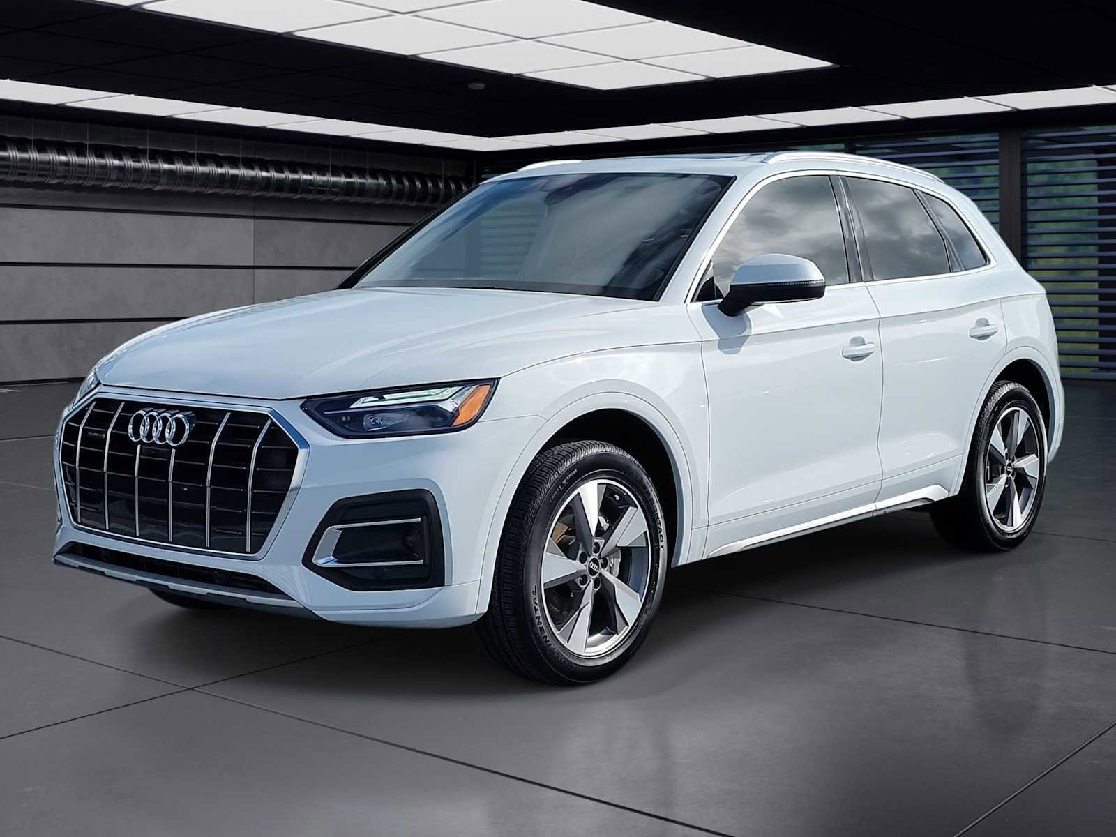 Certified 2023 Audi Q5 Premium w/ Premium Plus Package AWD/4WD image 1