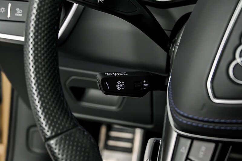 Used 2024 Audi RS 6 performance AWD/4WD image 28