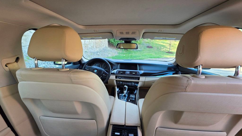 Used 2015 BMW 528i Sedan image 34