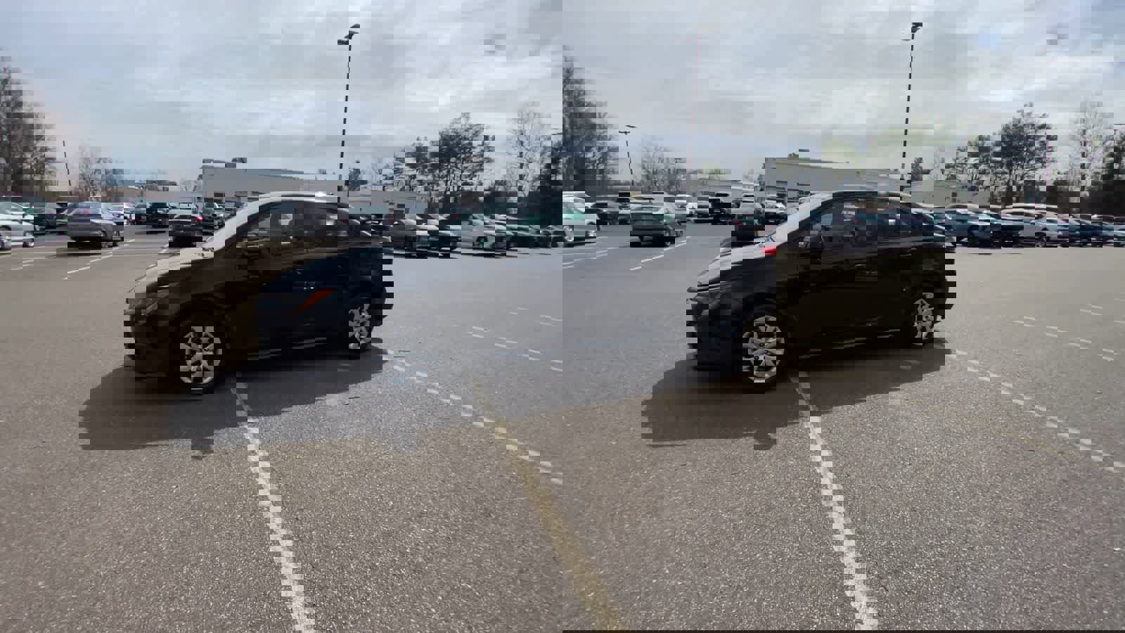 Used 2025 Toyota Corolla LE image 10