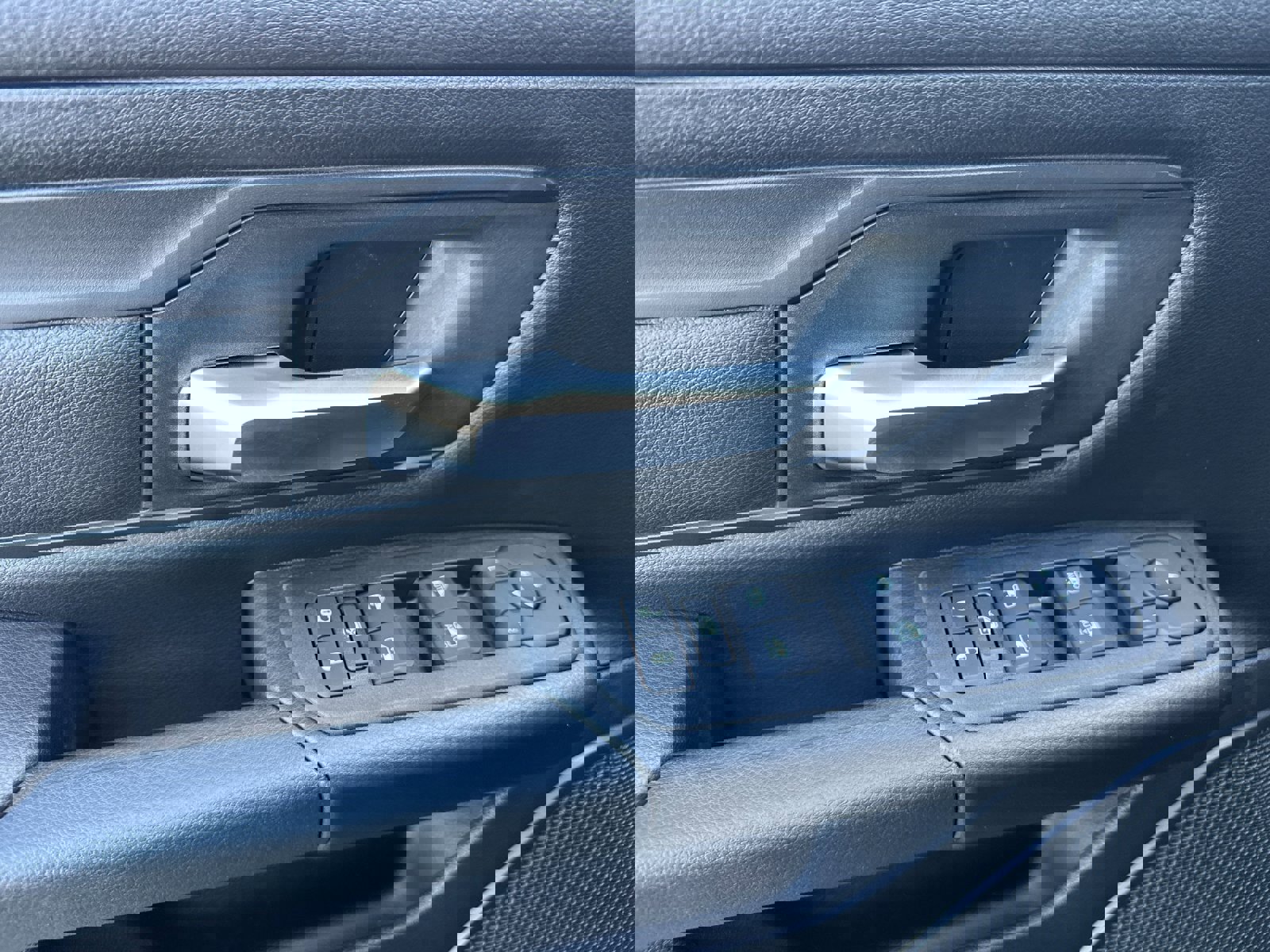 New 2025 RAM 1500 Classic Warlock image 10