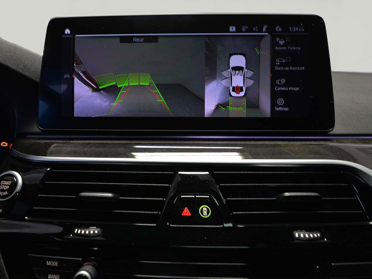Used 2021 BMW 530i w/ Premium Package RWD image 15
