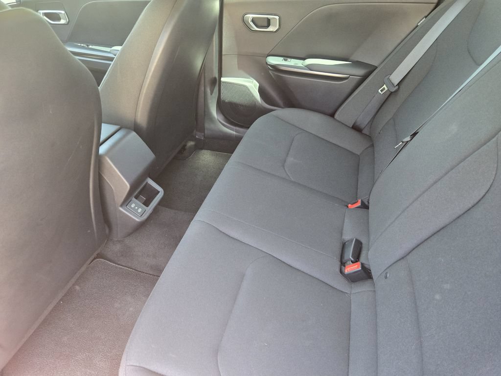New 2026 Kia K4 FWD image 19