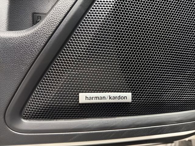 Used 2025 Subaru Outback Limited XT image 10