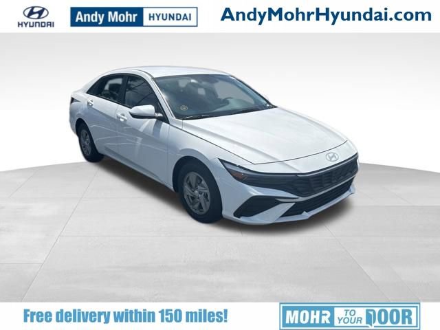 New 2026 Hyundai Elantra SE