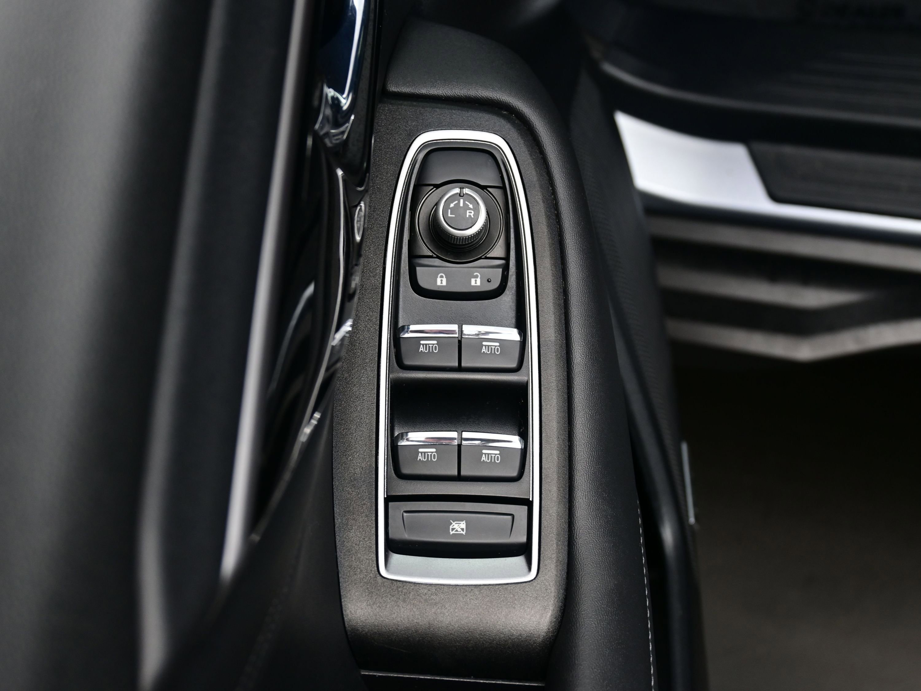 Used 2022 Subaru Outback Limited image 11