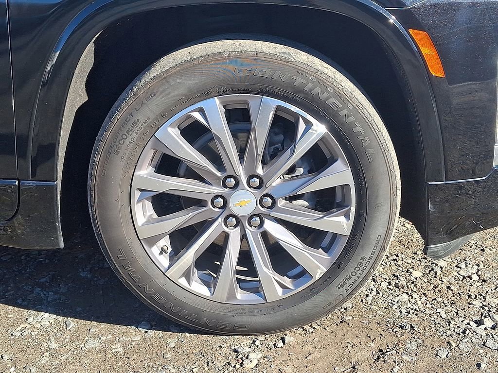Used 2023 Chevrolet Traverse Premier w/ LPO, Floor Liner Package image 33