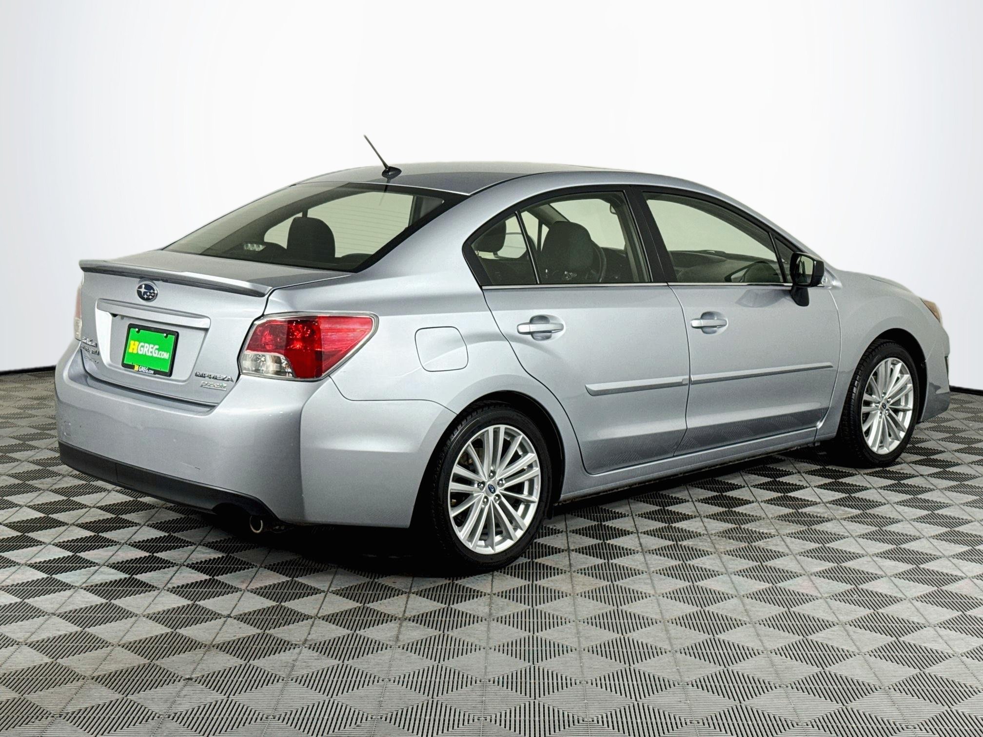Used 2016 Subaru Impreza 2.0i Premium AWD/4WD image 8