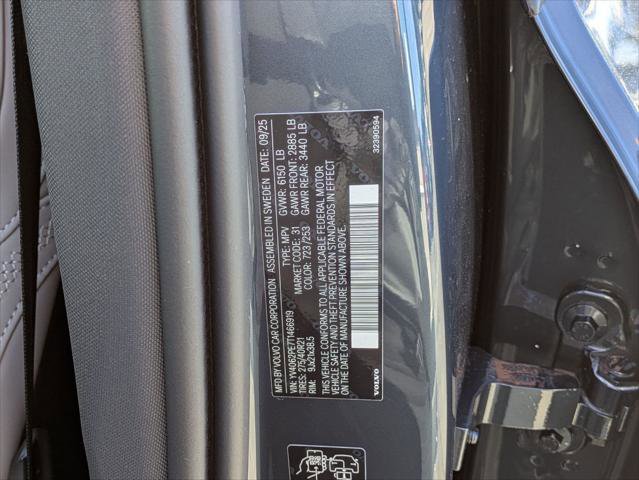 New 2026 Volvo XC90 B6 Plus w/ Protection Package Premier image 15