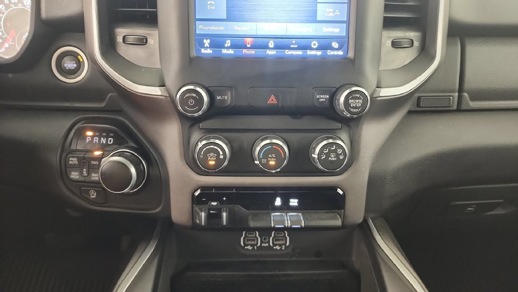 Used 2021 RAM 1500 Big Horn AWD/4WD image 16