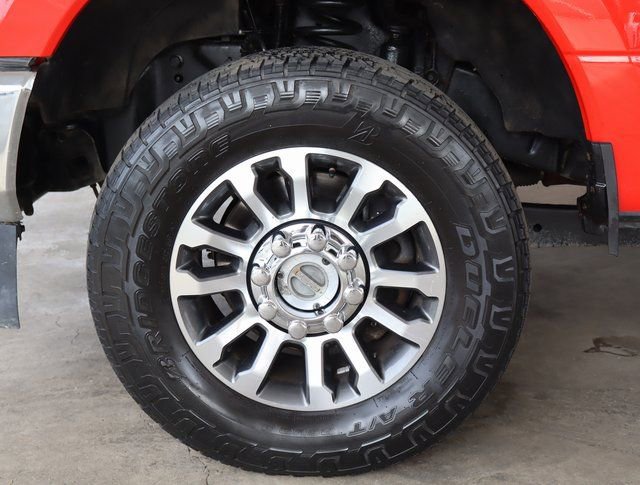 Used 2020 Ford F350 Lariat w/ Lariat Value Package image 11