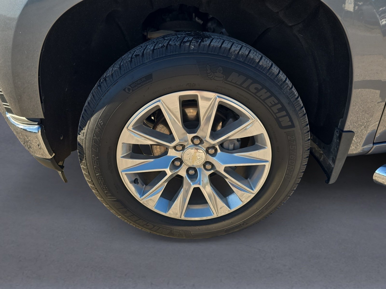 Used 2020 Chevrolet Silverado 1500 LTZ AWD/4WD image 11