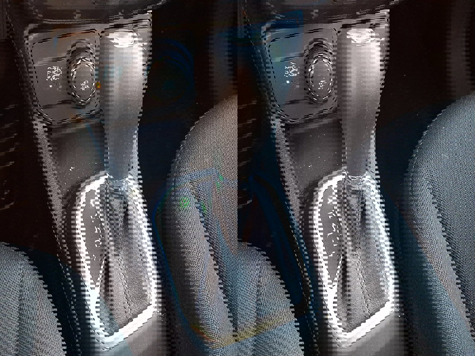 Used 2021 Jeep Renegade Sport image 13