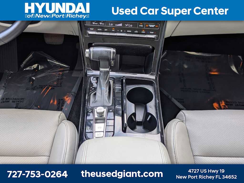 Used 2020 Kia Cadenza Technology image 20