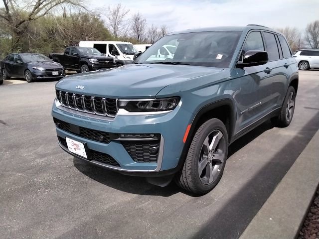 New 2026 Jeep Grand Cherokee Limited w/ Luxury Tech Group II