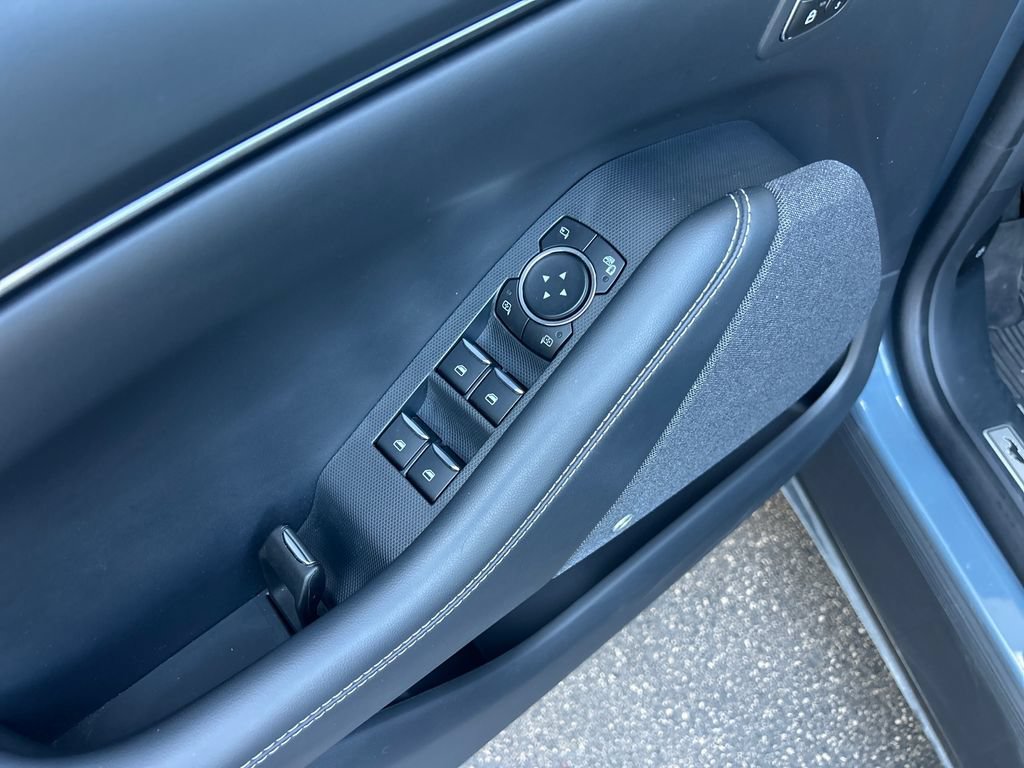 Used 2023 Ford Mustang Mach-E Premium RWD image 14