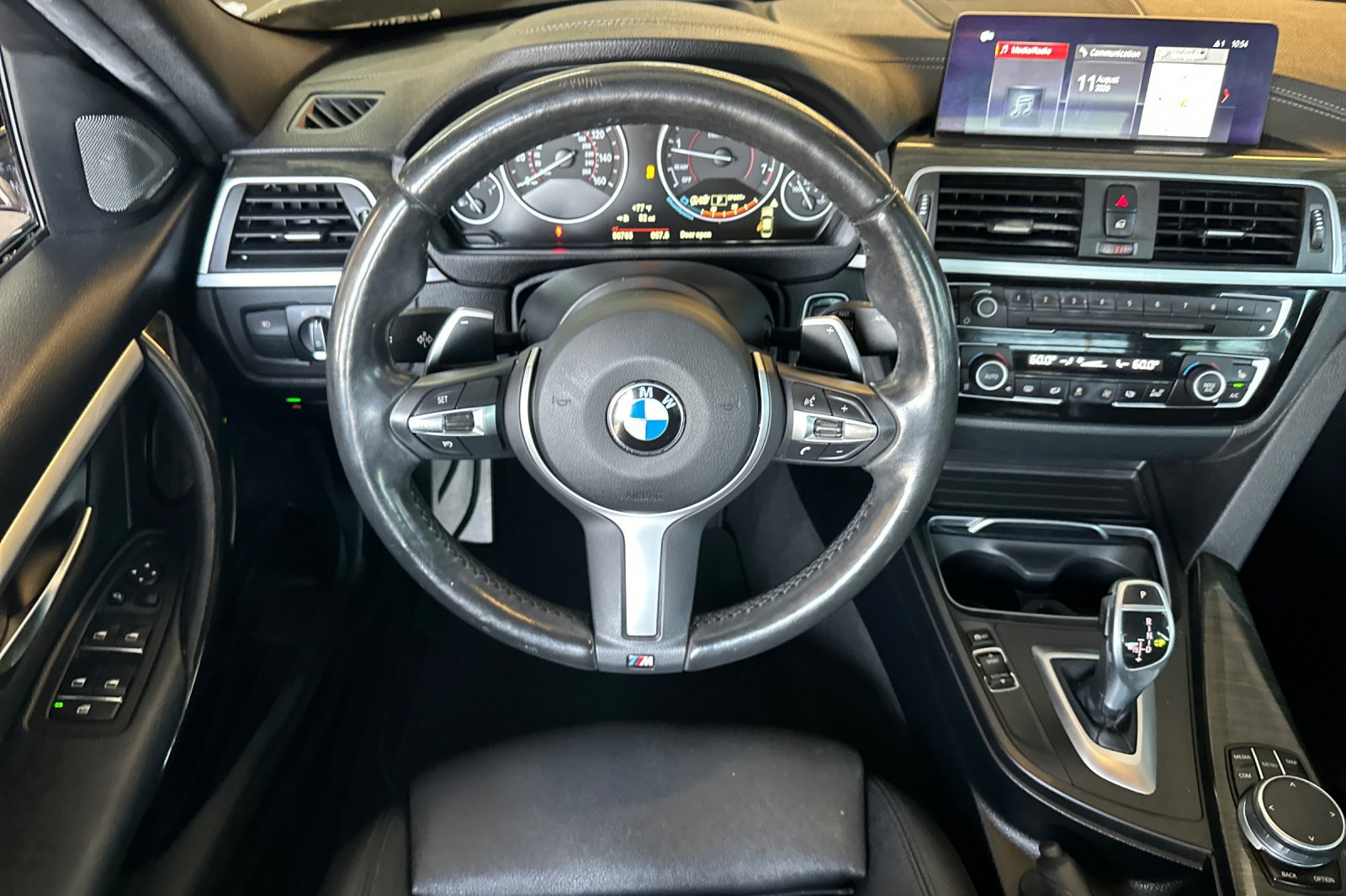 Used 2018 BMW 340i xDrive Sedan w/ Premium Package AWD/4WD image 14