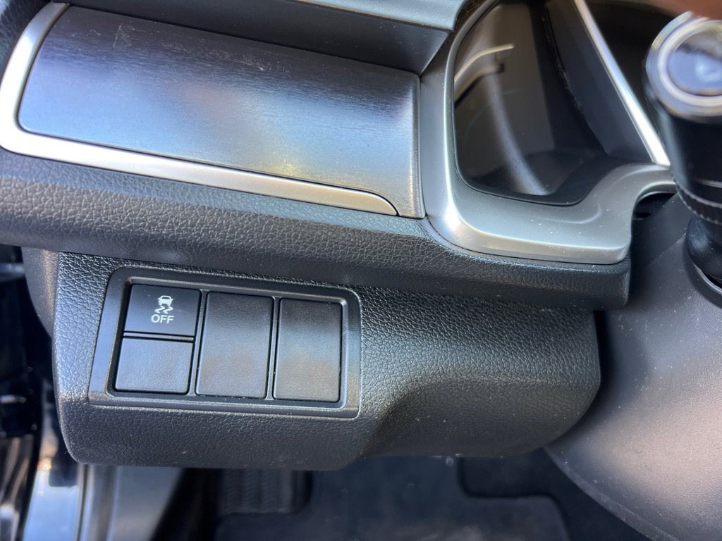 Used 2018 Honda Civic EX-L image 23