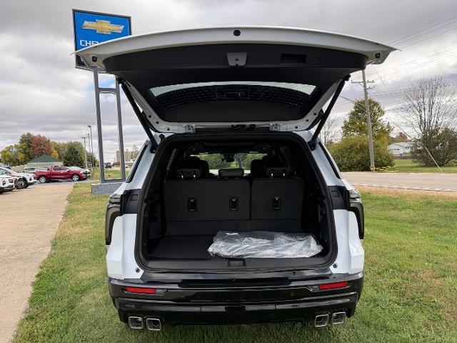 New 2026 Chevrolet Traverse High Country image 11
