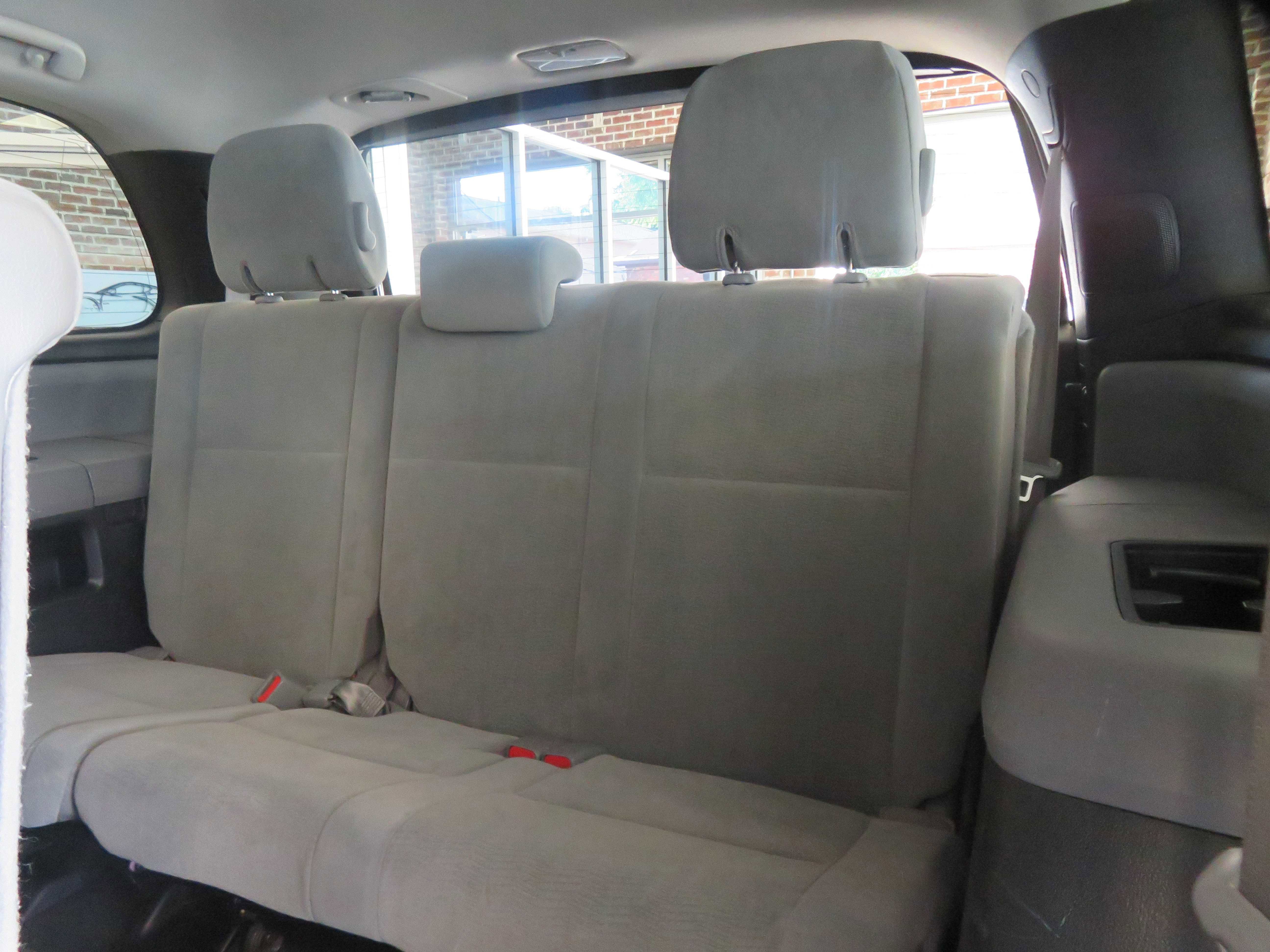 Used 2019 Toyota Sequoia SR5 AWD/4WD image 20