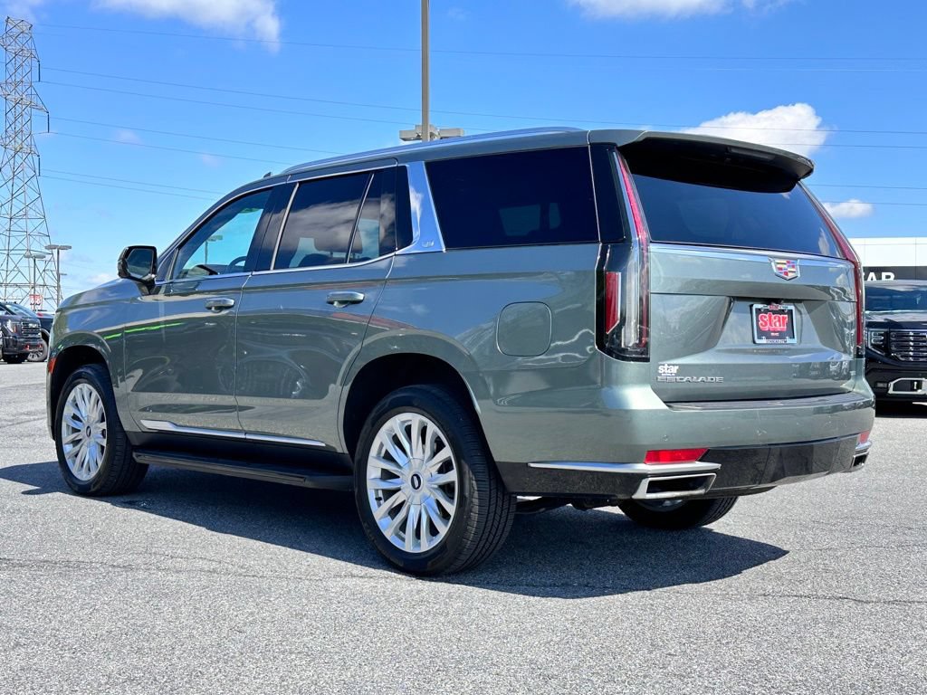 Used 2024 Cadillac Escalade Luxury AWD/4WD image 8