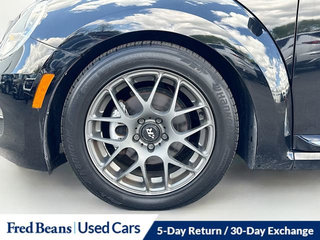 Used 2012 Volkswagen Beetle 2.5 image 29