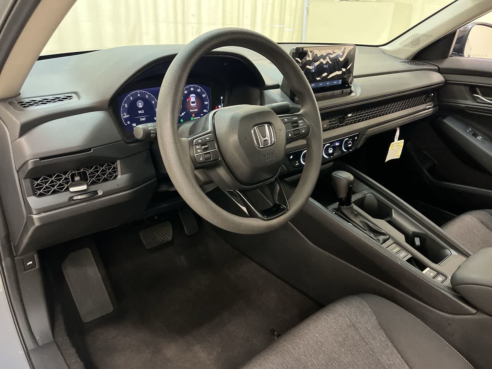 Certified 2025 Honda Accord SE video 2